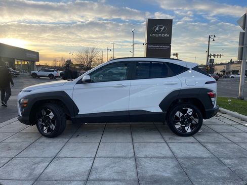 Certified 2025 Hyundai Kona SEL image 4