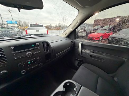 Used 2010 Chevrolet Silverado 1500 LT w/ Power Pack Plus image 19