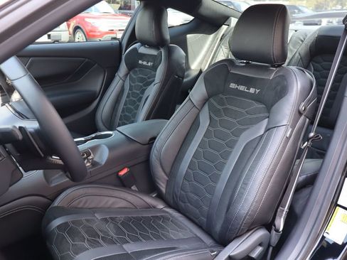 Used 2024 Ford Mustang GT Premium w/ GT Performance Package RWD image 4