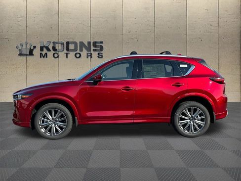 New 2025 MAZDA CX-5 Signature image 4