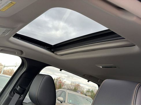 New 2025 MAZDA CX-90 3.3 Turbo w/ Preferred Package image 10