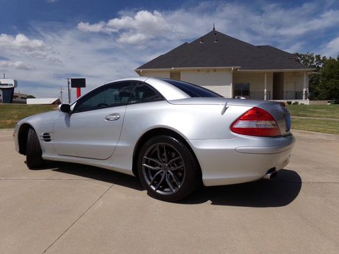 Used 2007 Mercedes-Benz SL 550 image 41
