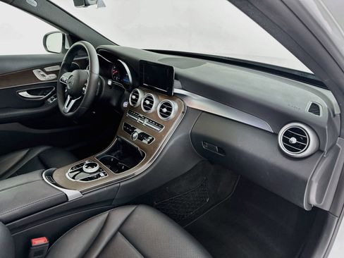 Used 2019 Mercedes-Benz C 300 4MATIC Sedan image 29