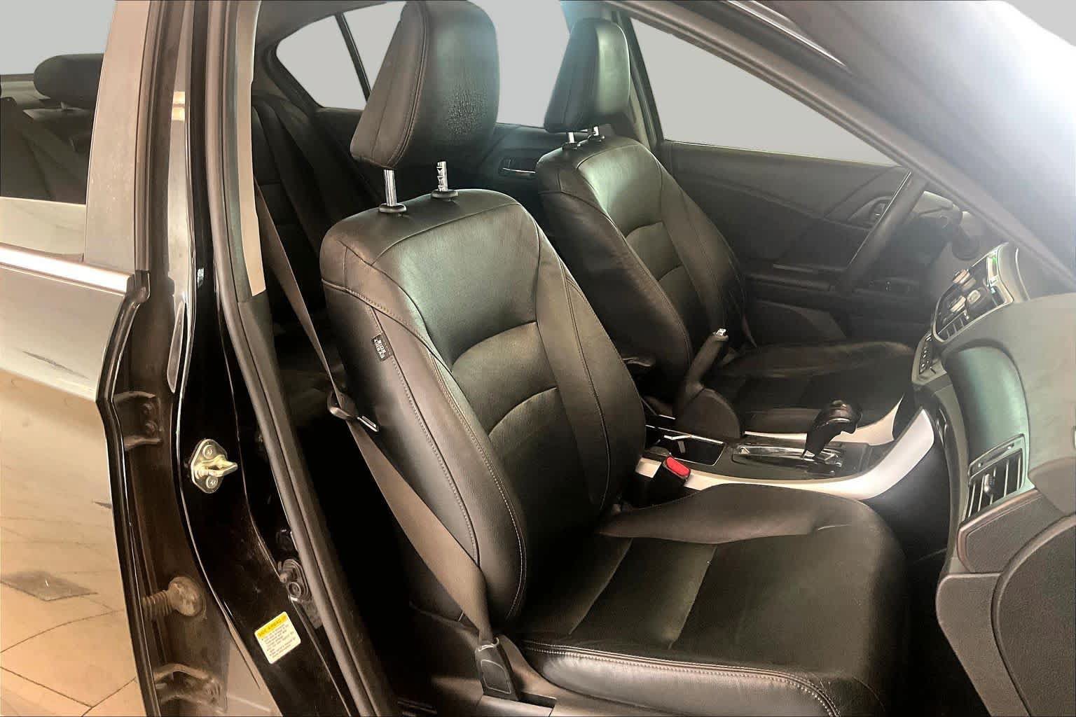 Used 2015 Honda Accord EX-L image 8