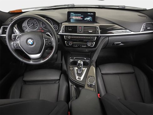 Used 2017 BMW 330e image 13