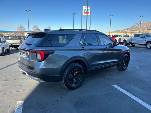 New 2026 Ford Explorer Tremor w/ Tremor Convenience Package image 7