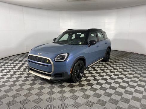 New 2026 MINI Cooper Countryman SE image 3