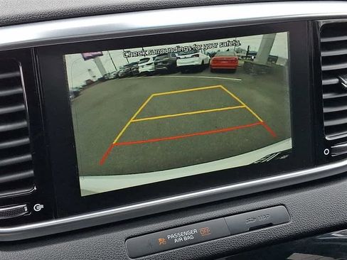 Used 2020 Kia Sportage EX w/ Option Group 15 image 20