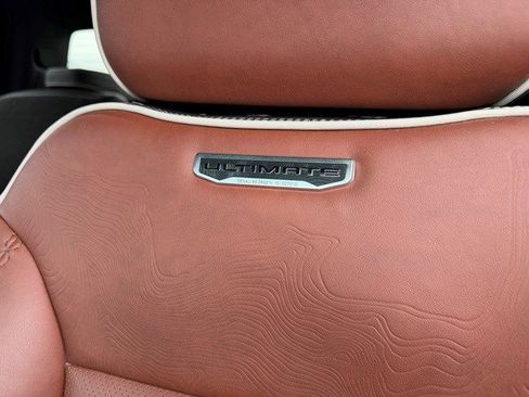 Certified 2025 GMC Sierra 2500 Denali Ultimate image 26