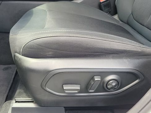 Used 2022 Jeep Grand Cherokee L Laredo w/ Luxury Tech Group I AWD/4WD image 21