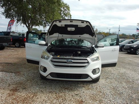 Used 2018 Ford Escape SE FWD image 55