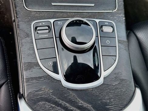 Used 2019 Mercedes-Benz C 300 Sedan w/ Premium Package image 14