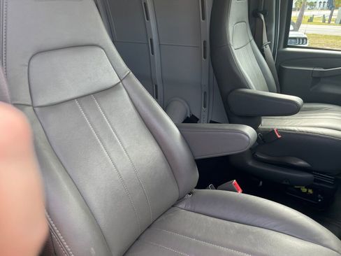Used 2024 Chevrolet Express 2500 w/ Driver Convenience Package RWD image 27