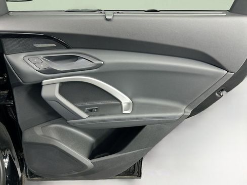 Used 2025 Audi Q5 Premium Plus w/ Premium Plus image 27