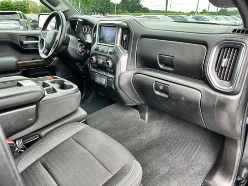 Used 2021 Chevrolet Silverado 1500 LT w/ Safety Package II AWD/4WD image 27