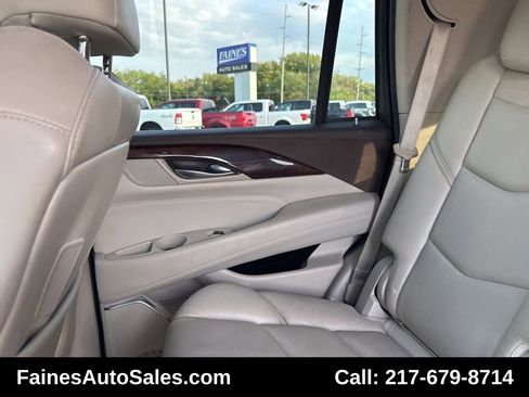 Used 2016 Cadillac Escalade Luxury image 67