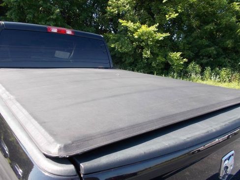 Used 2017 RAM 1500 Tradesman w/ Power & Remote Entry Group AWD/4WD image 18