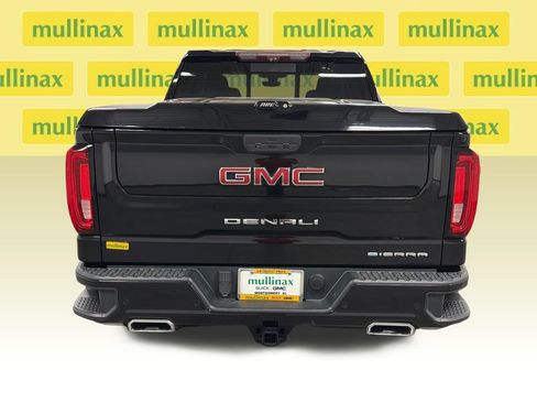 Used 2020 GMC Sierra 1500 Denali w/ Denali Ultimate Package AWD/4WD image 18