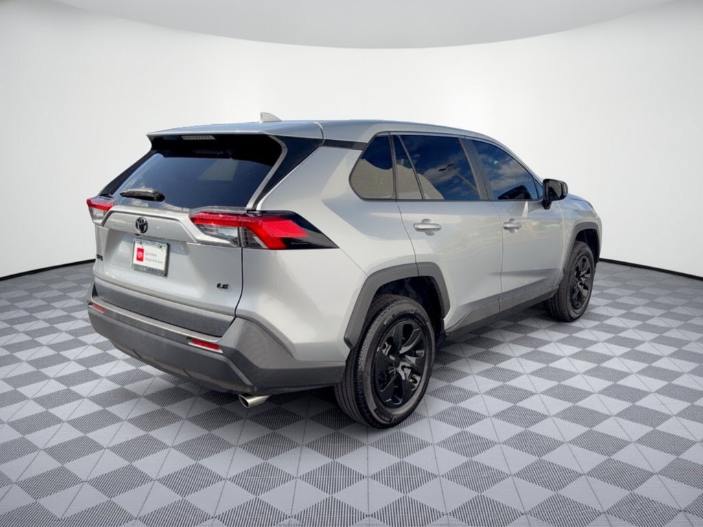 Certified 2023 Toyota RAV4 LE FWD image 9