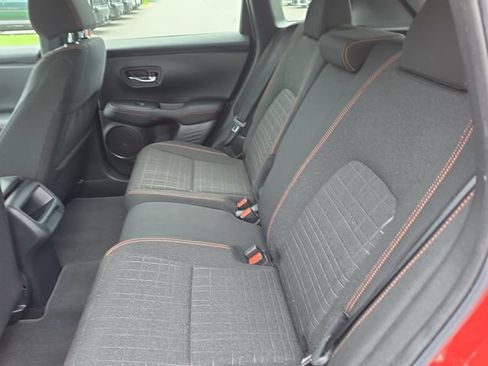 Used 2024 Honda HR-V Sport image 12