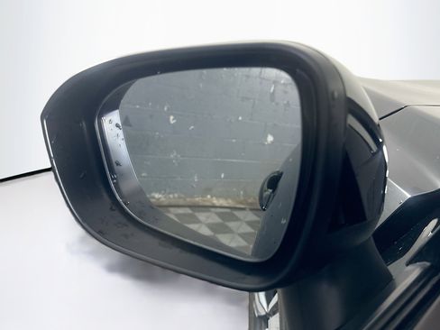 Used 2023 Nissan Rogue SL w/ SL Premium Package image 16