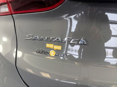 Used 2023 Hyundai Santa Fe SE image 15