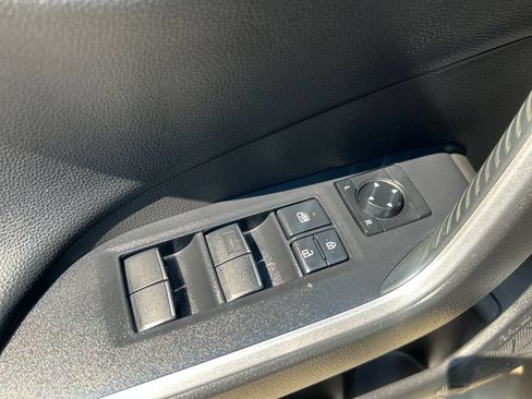 Used 2020 Toyota RAV4 XSE AWD/4WD image 9