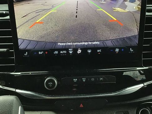 Used 2023 Ford Transit 350 XLT image 12