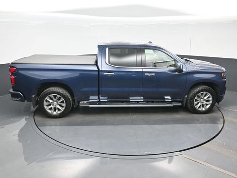 Used 2021 Chevrolet Silverado 1500 High Country w/ Technology Package AWD/4WD image 22