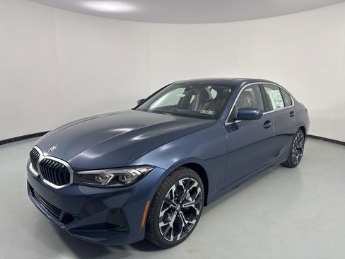 New 2026 BMW 330i xDrive Sedan w/ Premium Package image 3