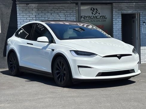 Used 2022 Tesla Model X AWD/4WD image 9