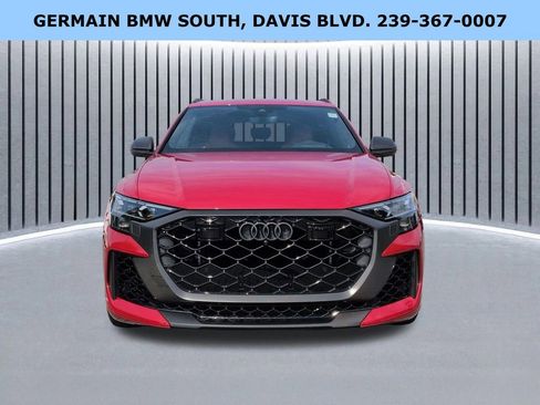 Used 2025 Audi RS Q8 performance image 10