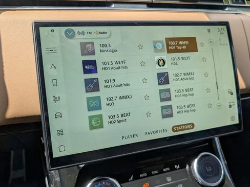 Used 2023 Land Rover Range Rover Sport SE Dynamic AWD/4WD image 26