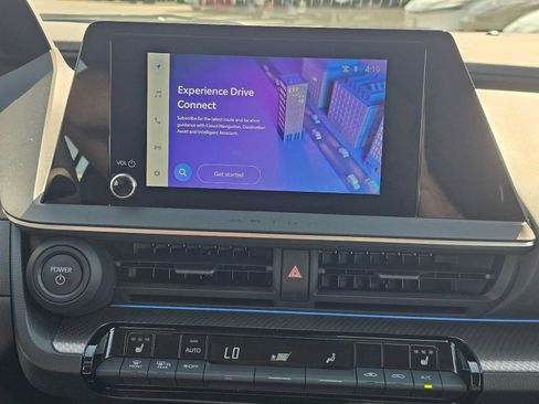 Certified 2026 Toyota Prius XLE FWD image 25