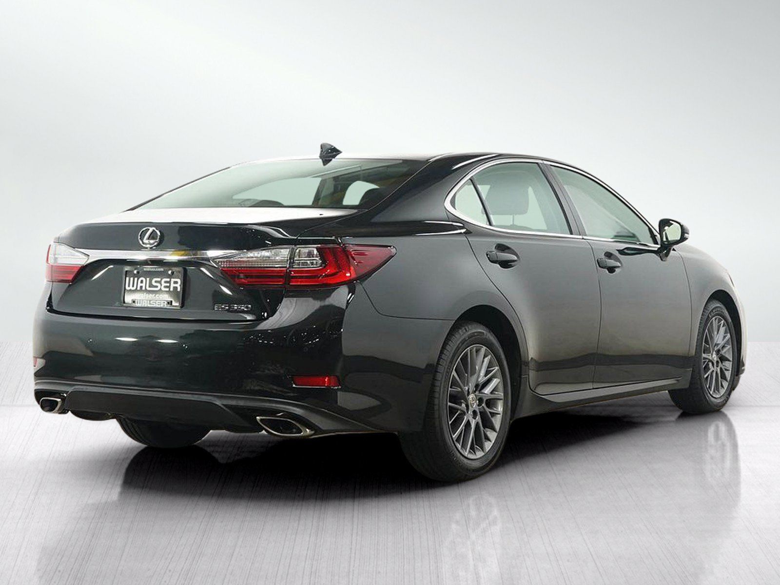 Used 2018 Lexus ES 350 w/ Navigation System Package FWD image 5