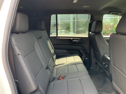 New 2026 Chevrolet Suburban LT w/ Comfort Package AWD/4WD image 13