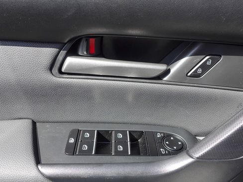 Used 2025 MAZDA CX-50 AWD 2.5 Hybrid w/ Premium Pkg image 11