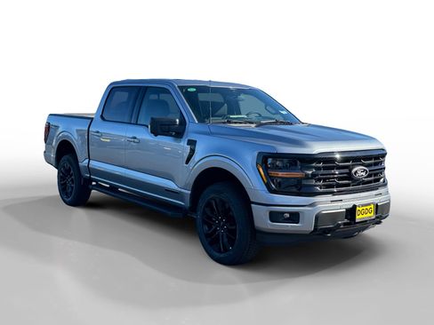 New 2025 Ford F150 XLT w/ Equipment Group 302A MID AWD/4WD image 7