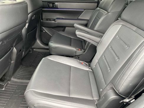 Certified 2024 Hyundai Santa Fe Calligraphy image 13