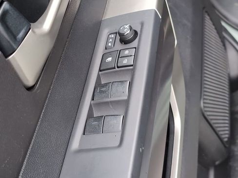 Used 2022 Toyota Tundra SR5 image 15