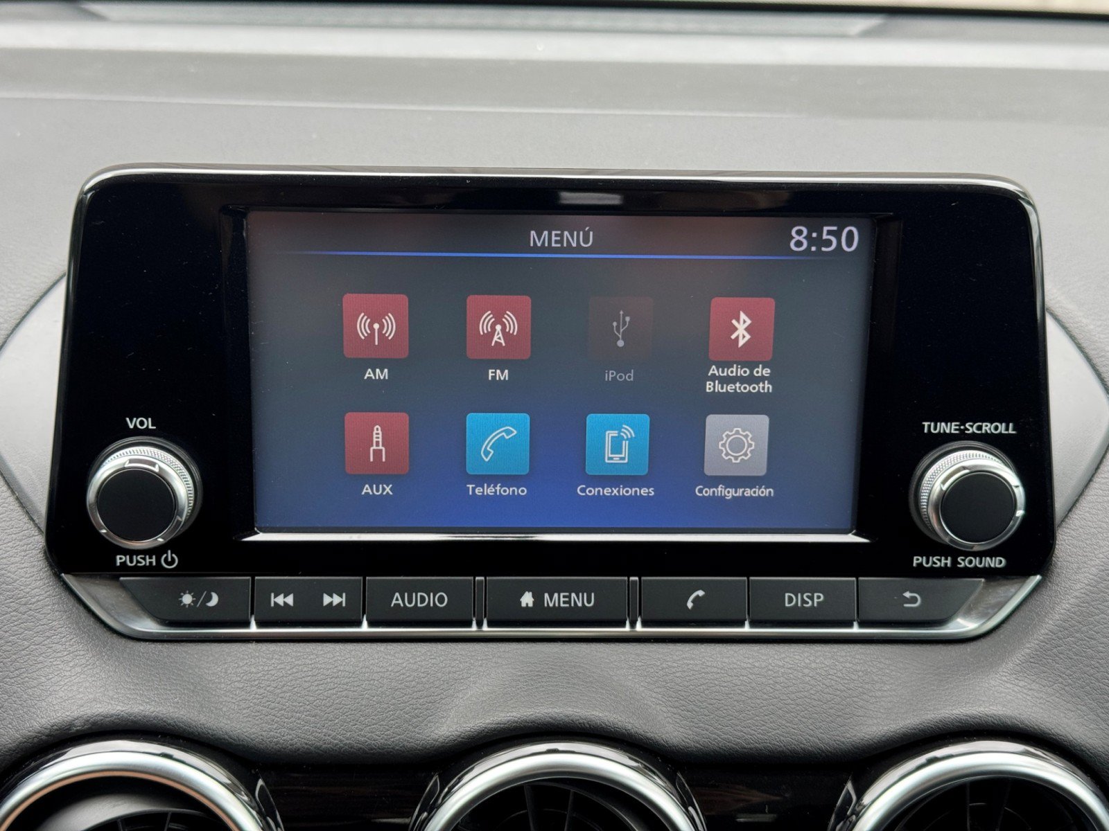 Used 2020 Nissan Sentra S FWD image 22