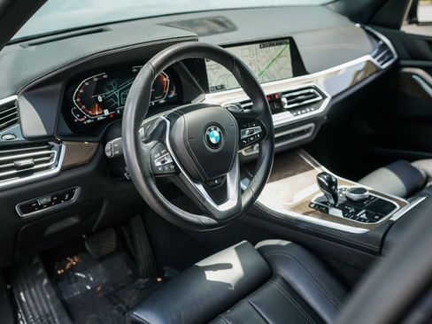 Used 2022 BMW X5 xDrive40i w/ Premium Package image 19