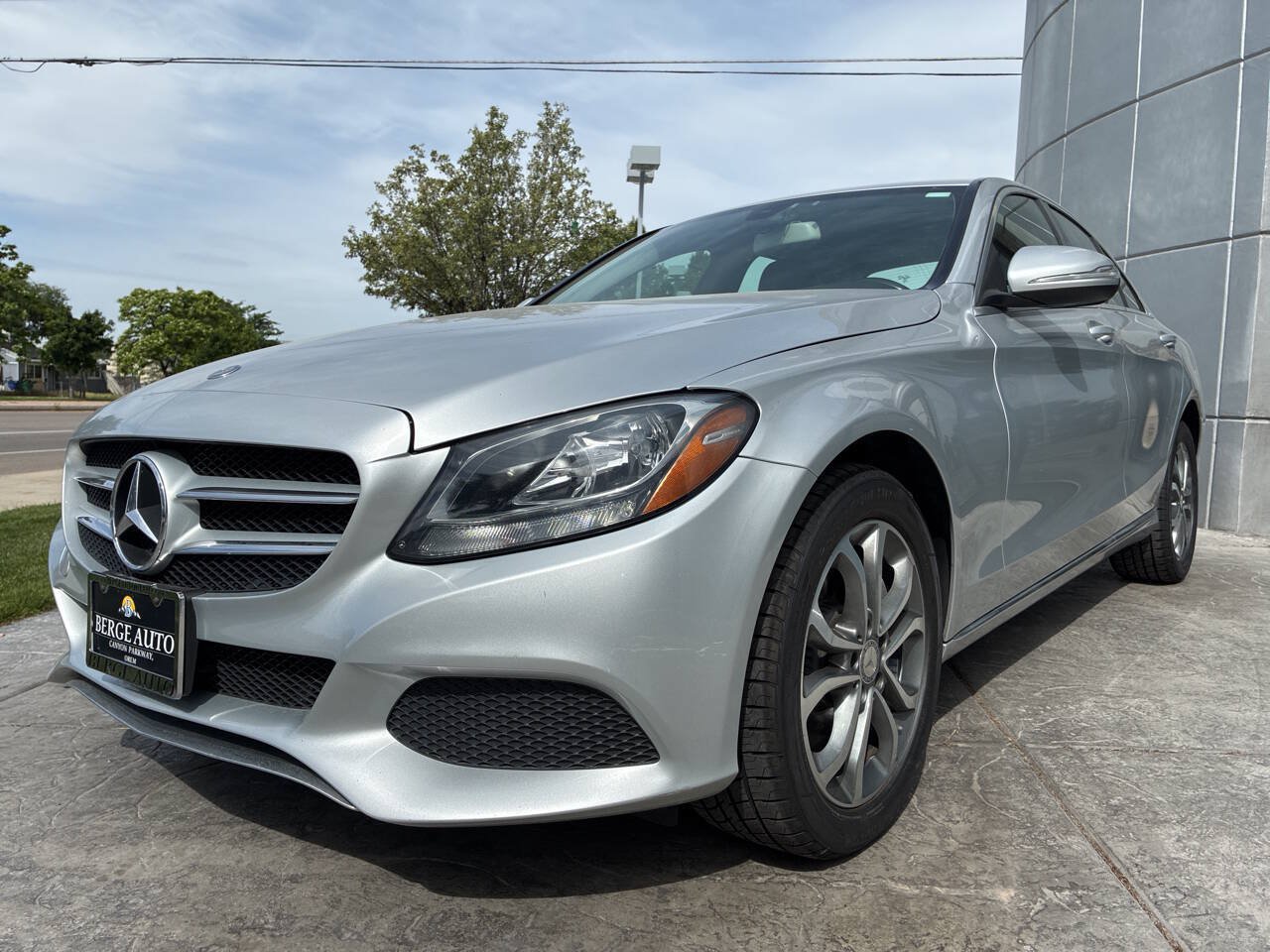 Used 2015 Mercedes-Benz C 300 4MATIC Sedan image 3