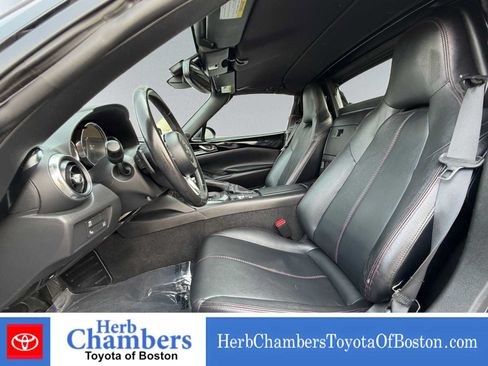 Used 2018 MAZDA MX-5 Miata RF Grand Touring RWD image 5