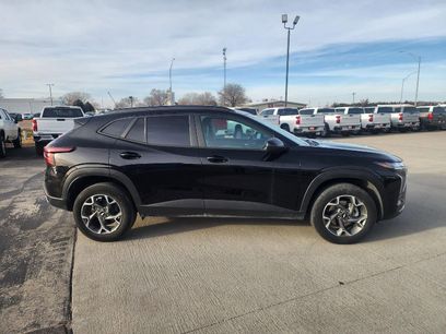 Used 2025 Chevrolet Trax LT