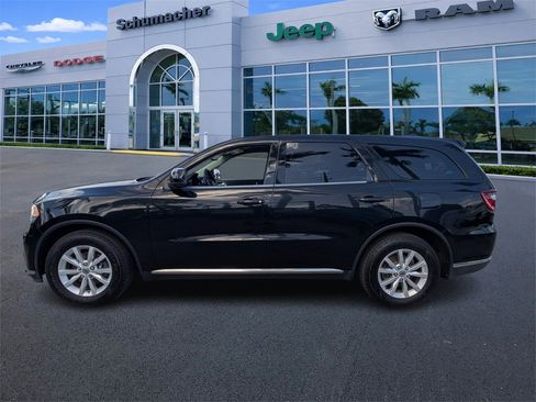 Used 2019 Dodge Durango SXT w/ 3rd Row Seating Group image 4