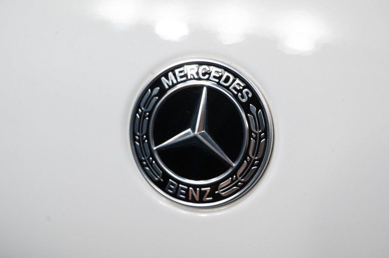 Certified 2026 Mercedes-Benz GLC 300 image 33