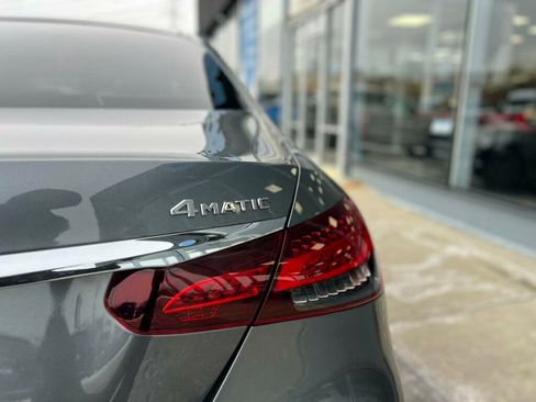 Used 2023 Mercedes-Benz E 350 4MATIC Sedan image 11