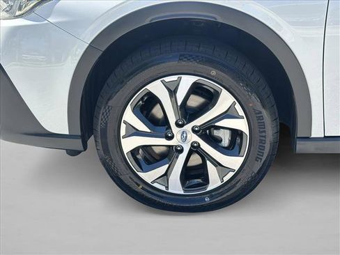Used 2022 Subaru Outback Limited AWD/4WD image 30