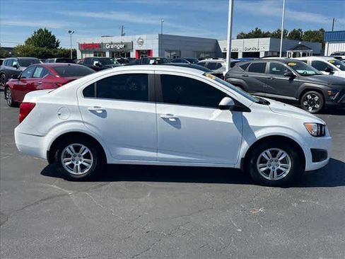 Used 2013 Chevrolet Sonic LT FWD image 2